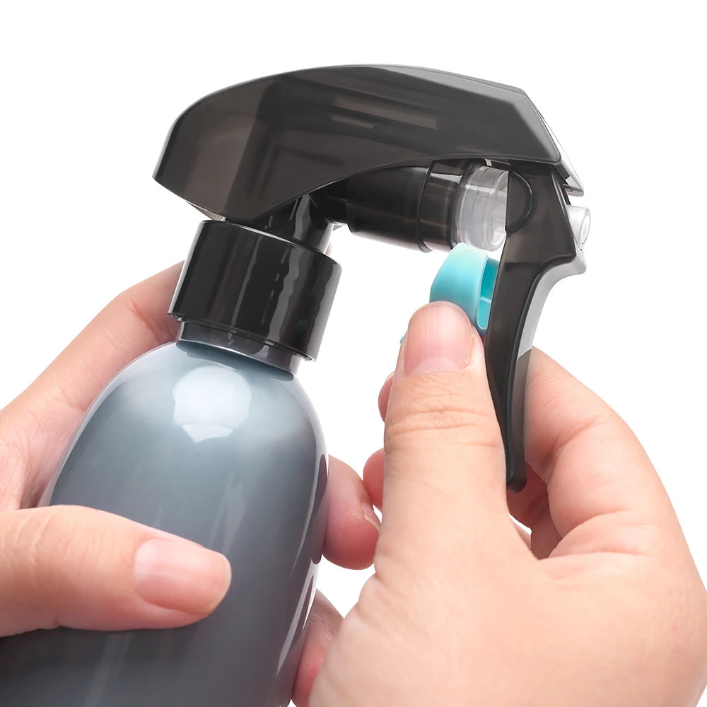 Butelka Fryzjerska z Rozpylaczem Ciągłym – Spryskiwacz do Włosów