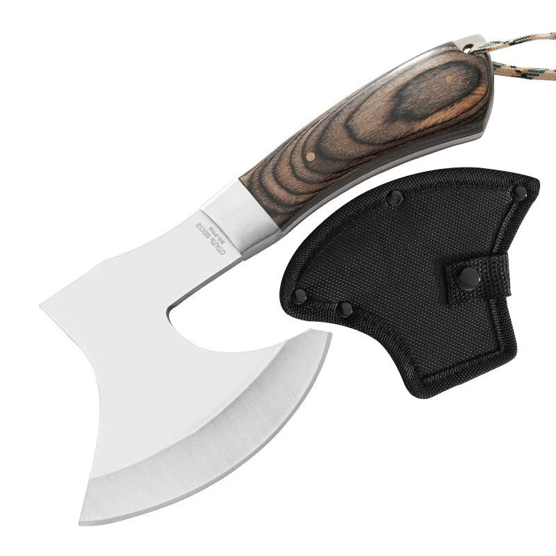 Multifunkcyjny toporek survivalowy