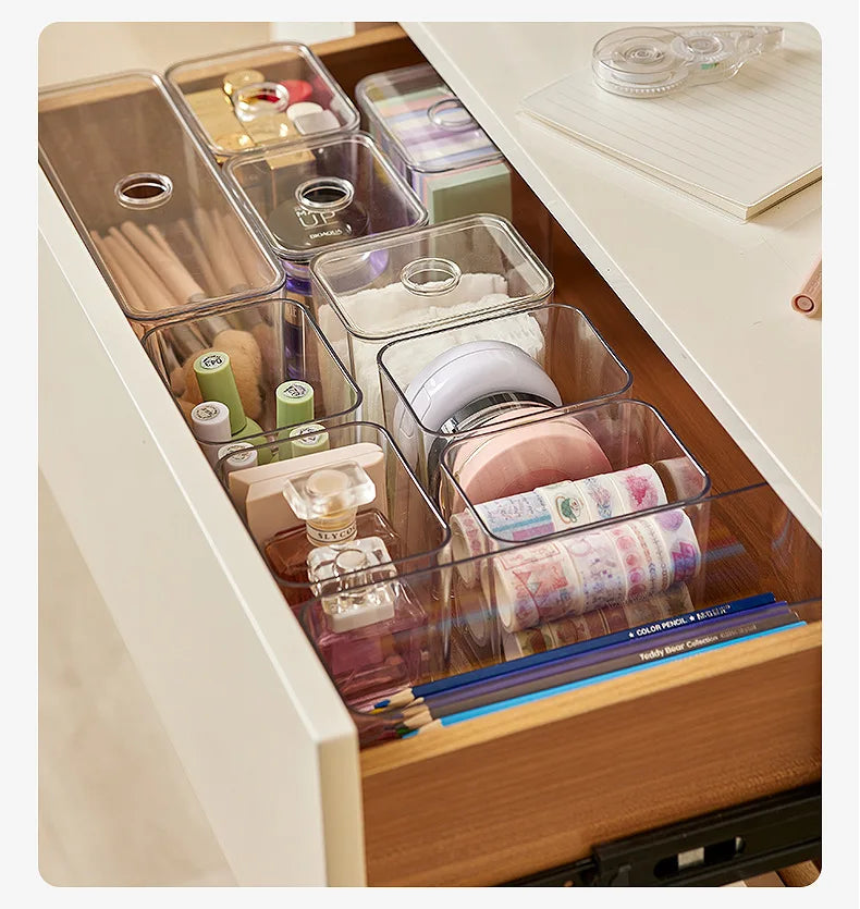 Przeźroczyste ogranizery do szaf i szuflad